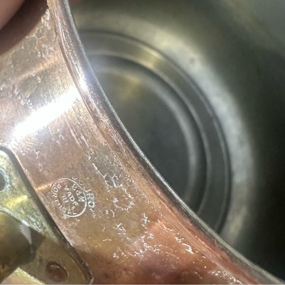 Vintage Copper Pot with Lid | Made in Portugal | Copper Kitchen - Picture 6 of 10